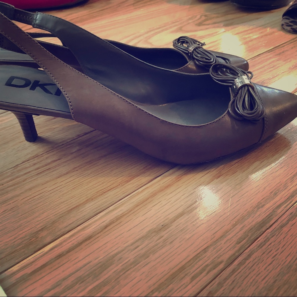 DKNY Dark brown small heels size 9.5